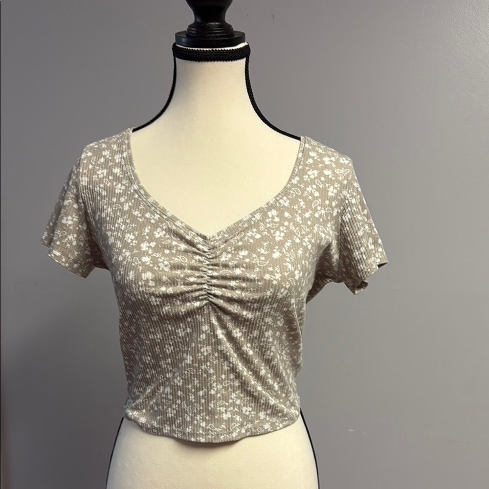 Floral V-Neck Ruched Top